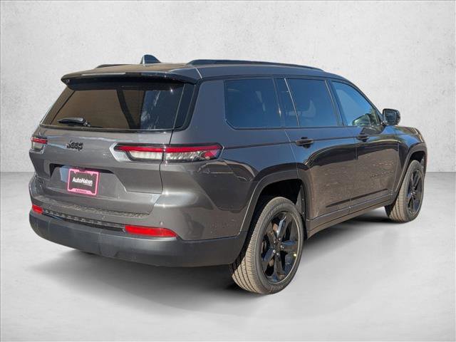 New 2025 Jeep Grand Cherokee L Altitude image 2