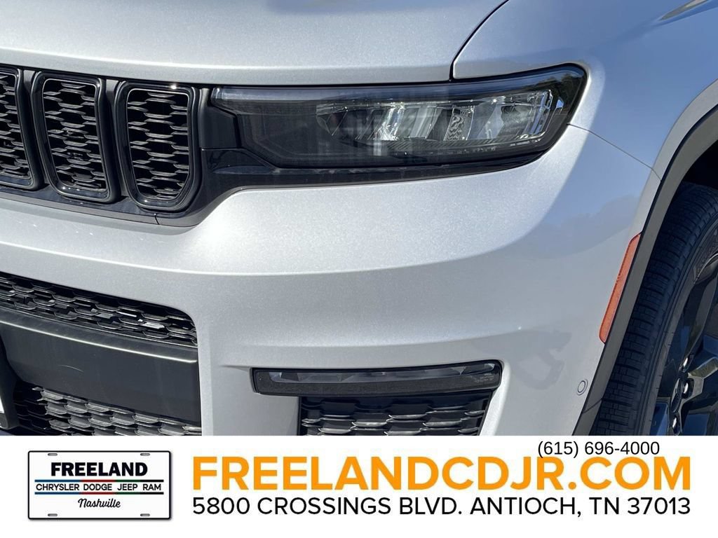 New 2025 Jeep Grand Cherokee L Limited w/ Luxury Tech Group II AWD/4WD image 9