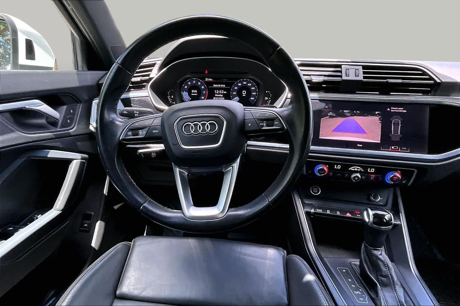Used 2021 Audi Q3 2.0T Premium w/ Convenience Package AWD/4WD image 6