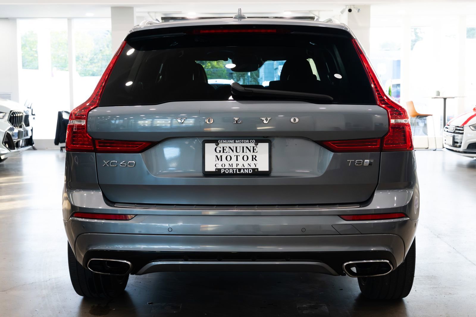 Used 2019 Volvo XC60 T8 R-Design AWD/4WD image 5