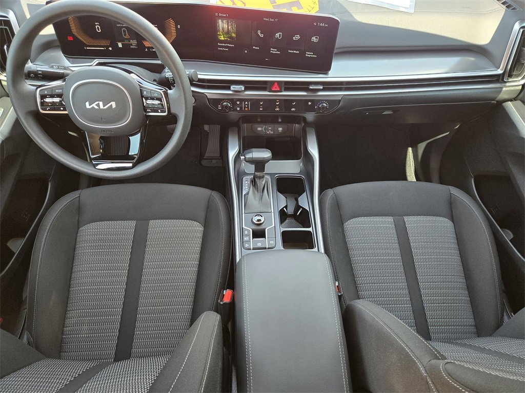 New 2025 Kia Sorento LX image 20
