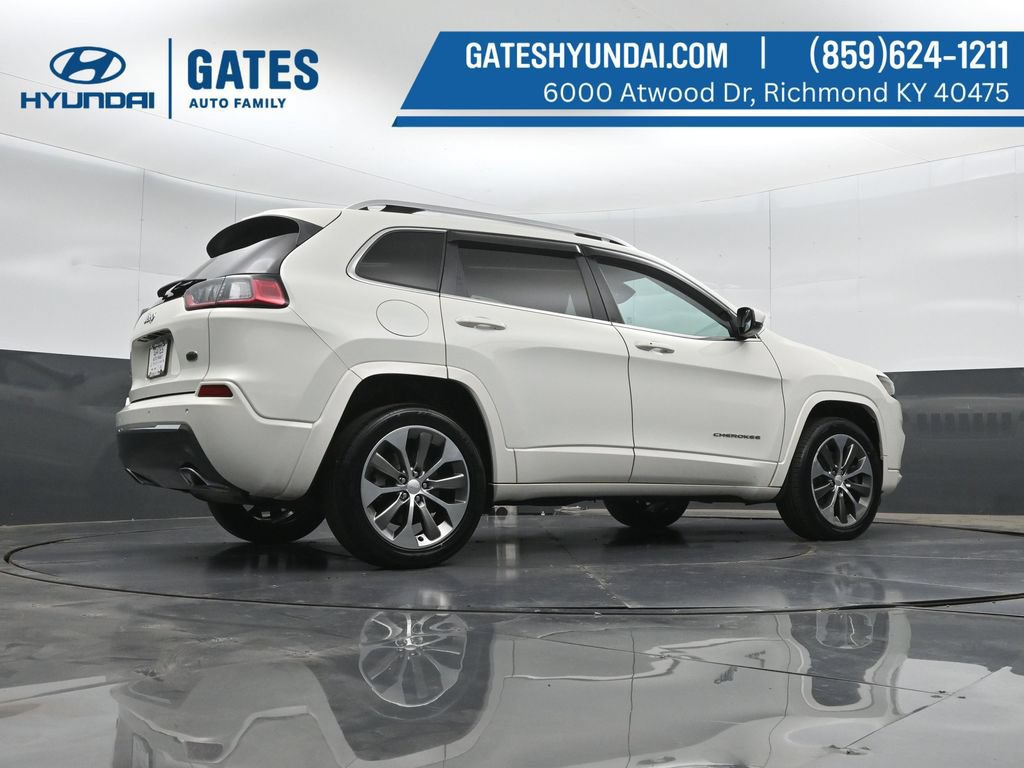 Used 2019 Jeep Cherokee Overland AWD/4WD image 38