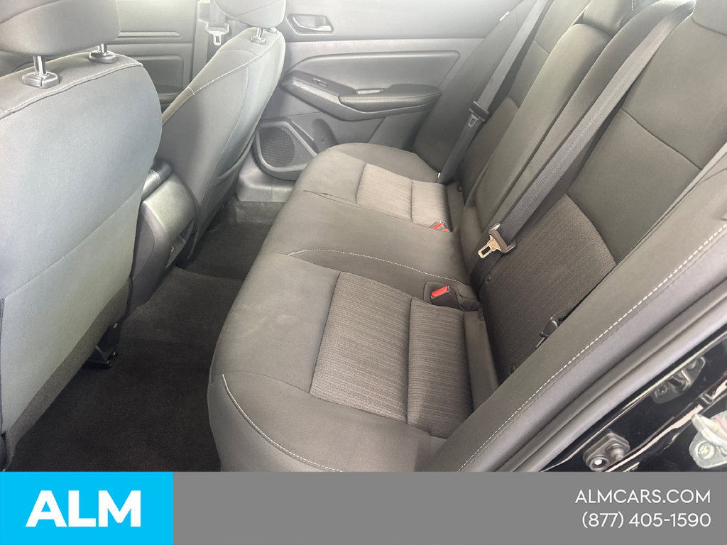 Used 2025 Nissan Altima 2.5 SV FWD image 22