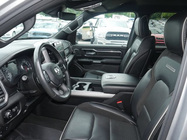 Used 2024 RAM 1500 Laramie AWD/4WD image 2