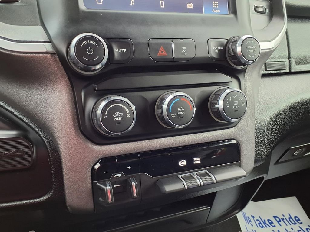 Used 2024 RAM 2500 Big Horn image 10