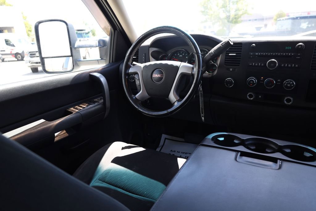 Used 2009 GMC Sierra 2500 SLT AWD/4WD image 19