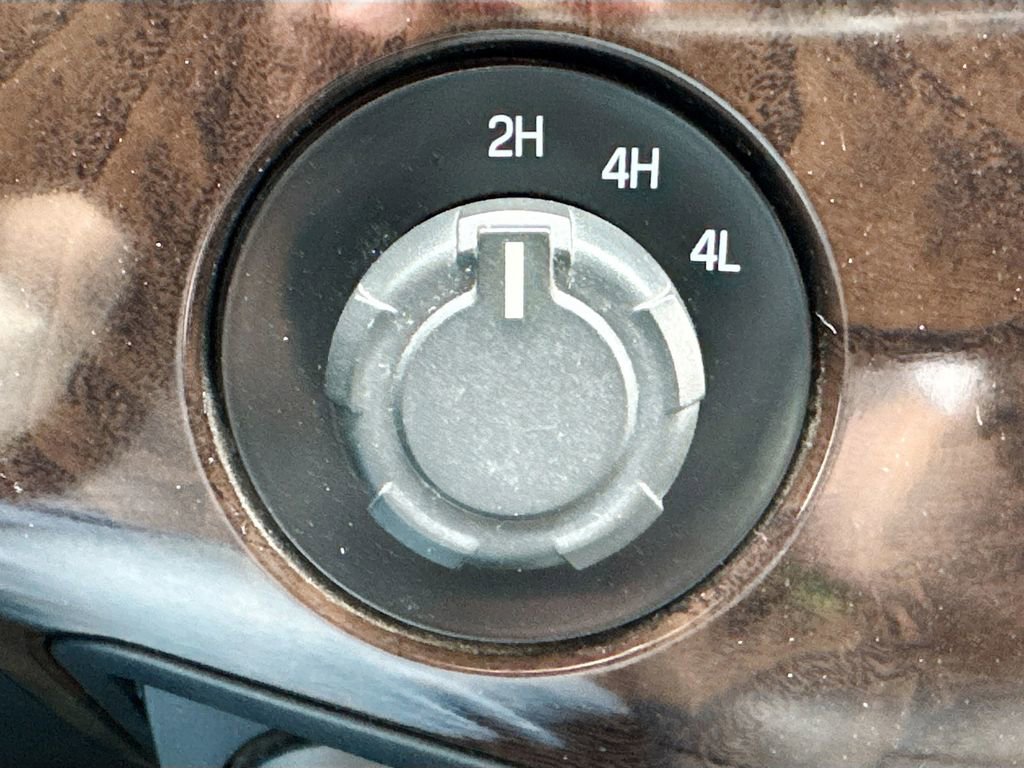 Used 2015 Ford F450 Platinum w/ FX4 Off Road Package image 17