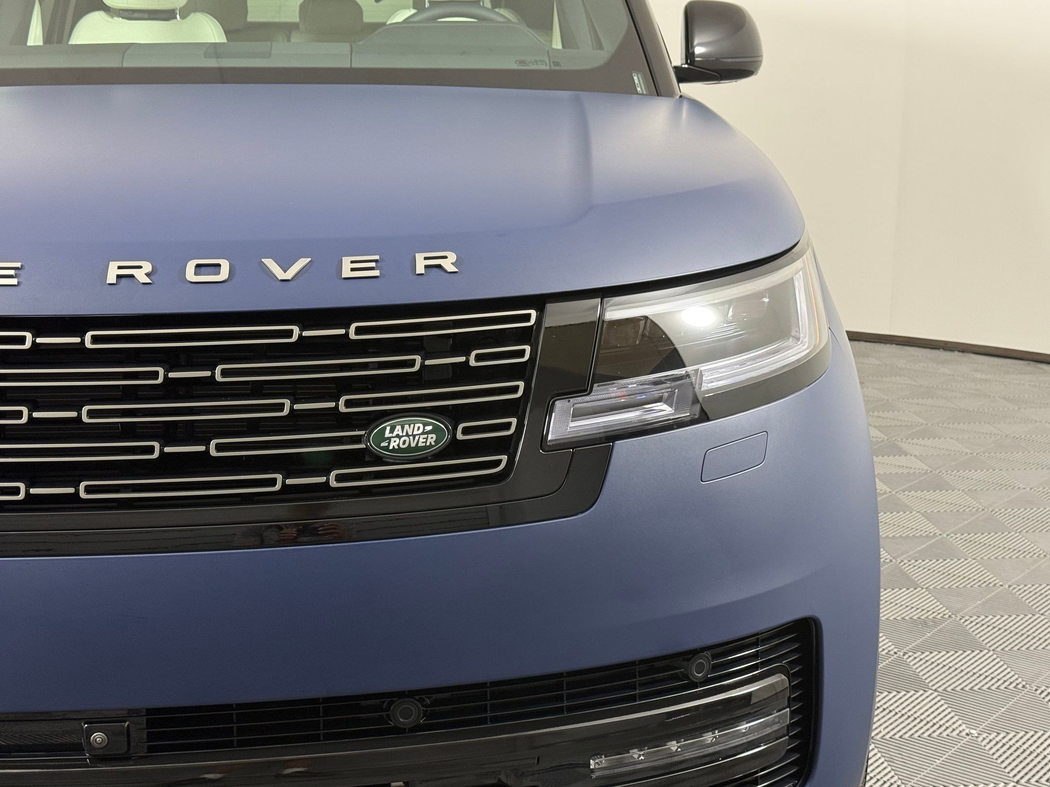 New 2026 Land Rover Range Rover SE AWD/4WD image 10