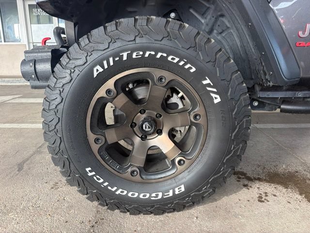 Used 2021 Jeep Gladiator Rubicon AWD/4WD image 4