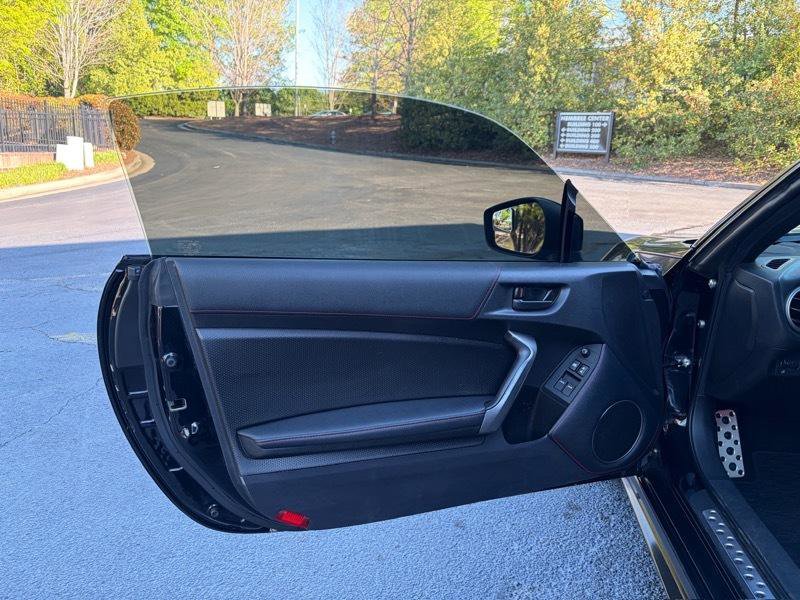 Used 2014 Scion FR-S image 28