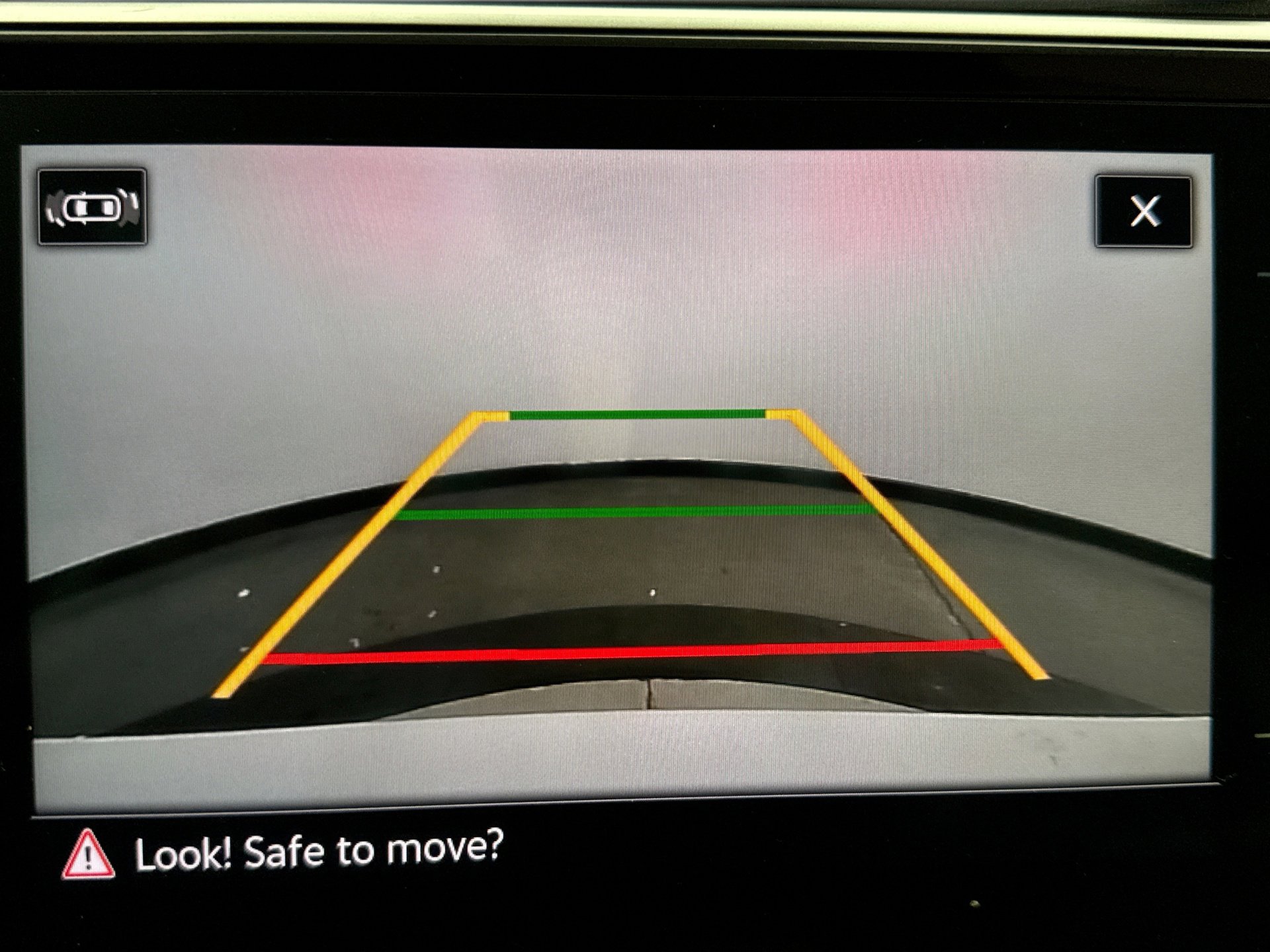 Used 2024 Volkswagen Tiguan SE R-Line image 15