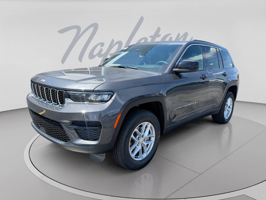 New 2026 Jeep Grand Cherokee Laredo X RWD image 4
