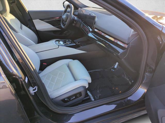 Certified 2026 BMW 540i xDrive image 22