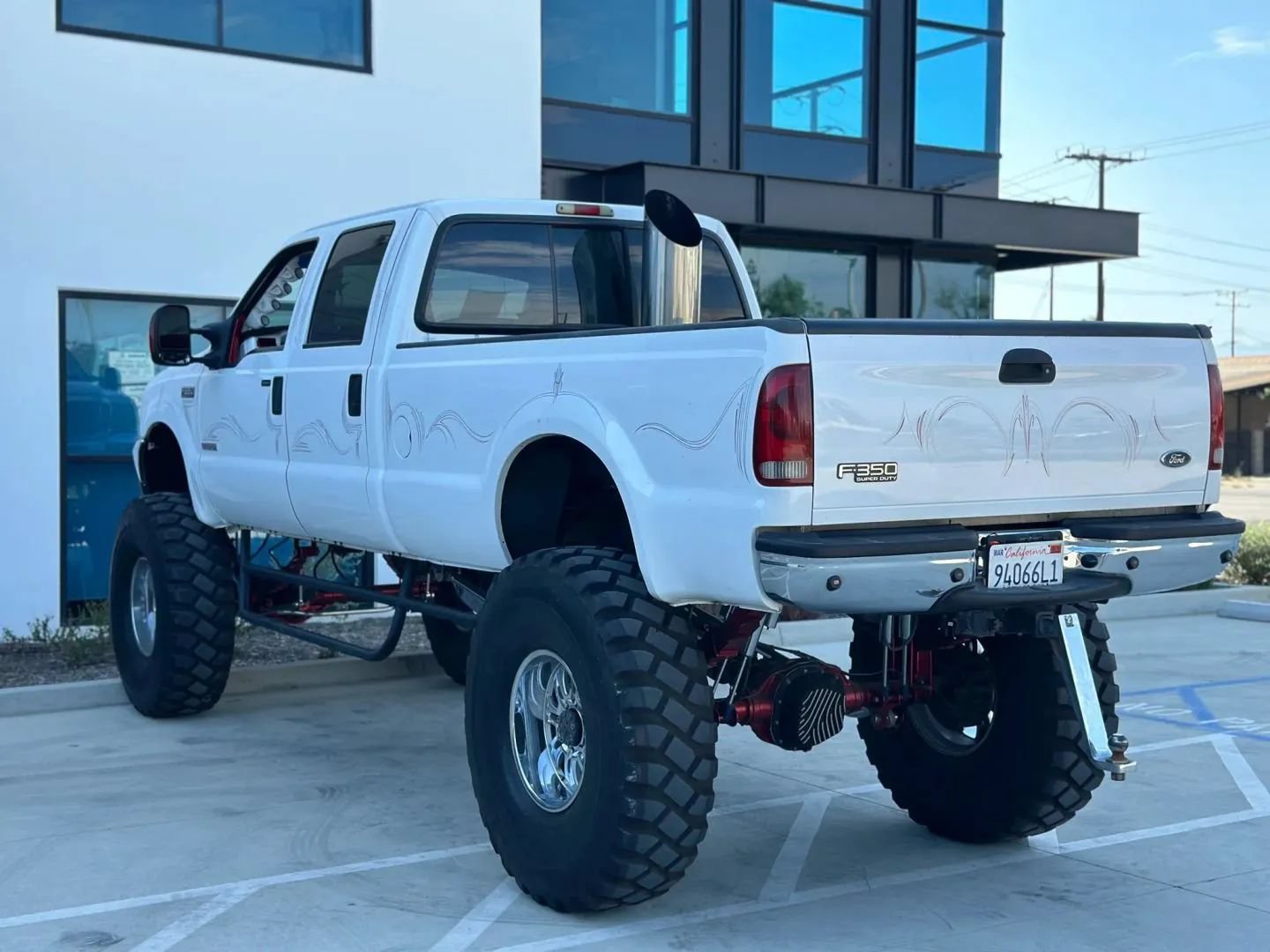 Used 2004 Ford F350 Lariat AWD/4WD image 5