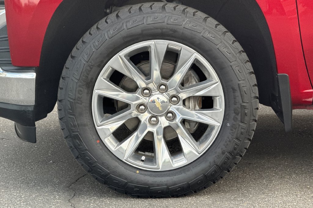 Used 2020 Chevrolet Silverado 1500 LTZ AWD/4WD image 28