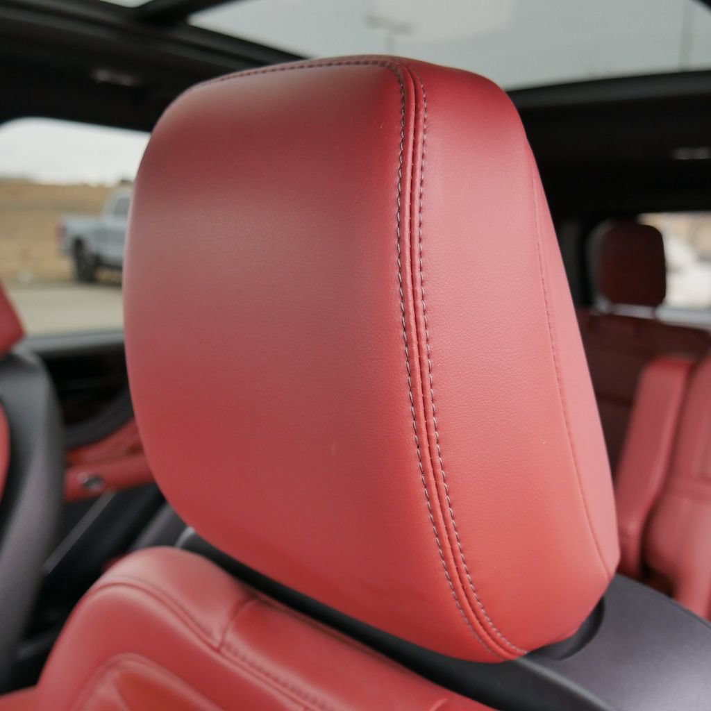 Used 2025 Lincoln Aviator Reserve w/ Jet Appearance Package AWD/4WD image 34