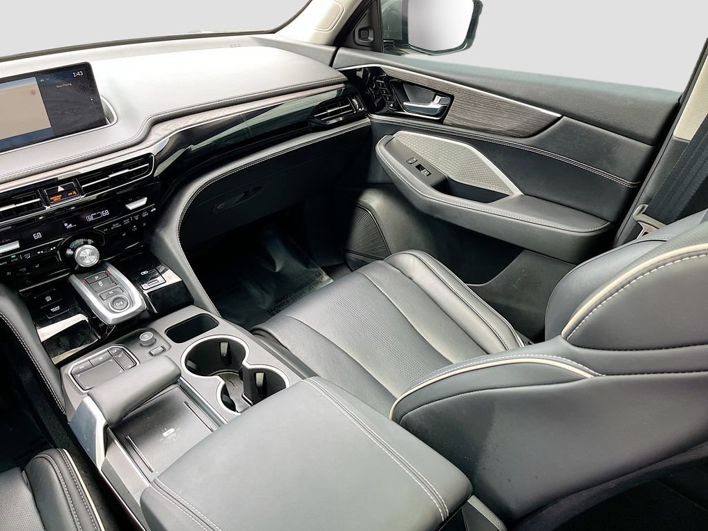 Used 2024 Acura MDX SH-AWD w/ Advance Package image 23