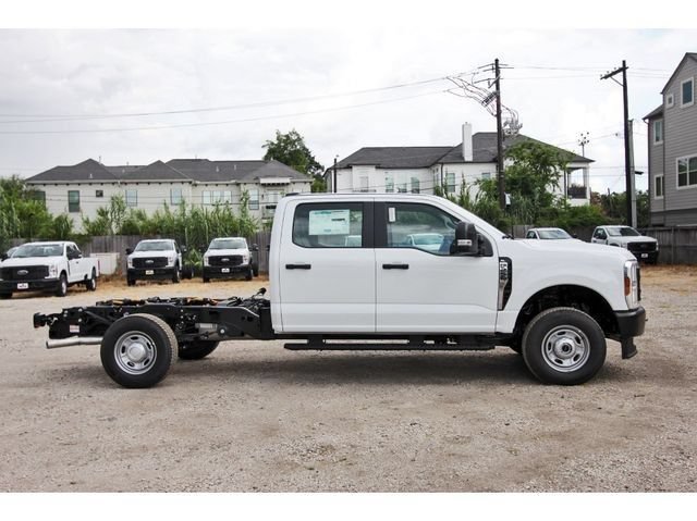New 2026 Ford F250 XL AWD/4WD image 5