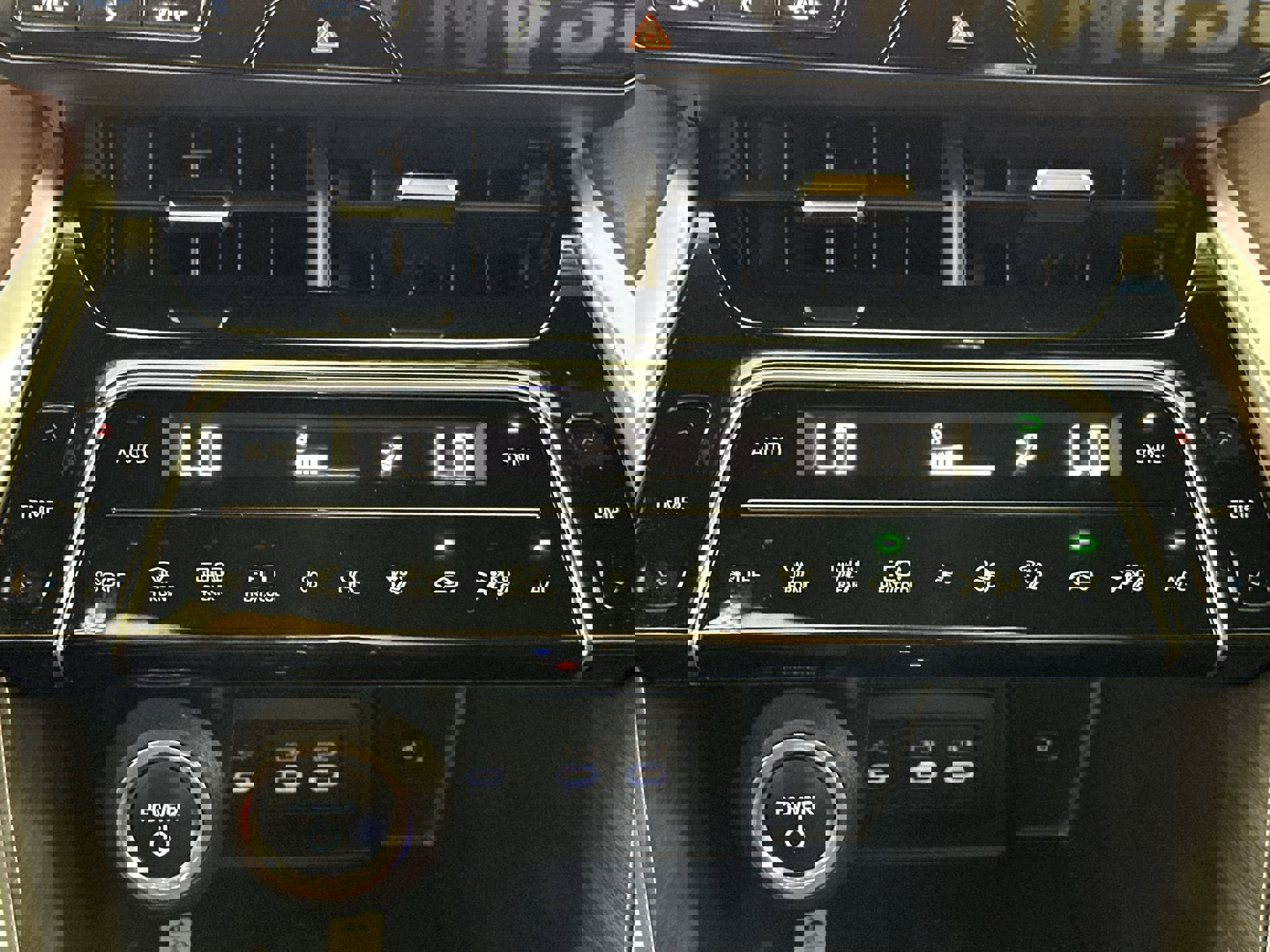 Used 2023 Toyota Venza Limited image 23