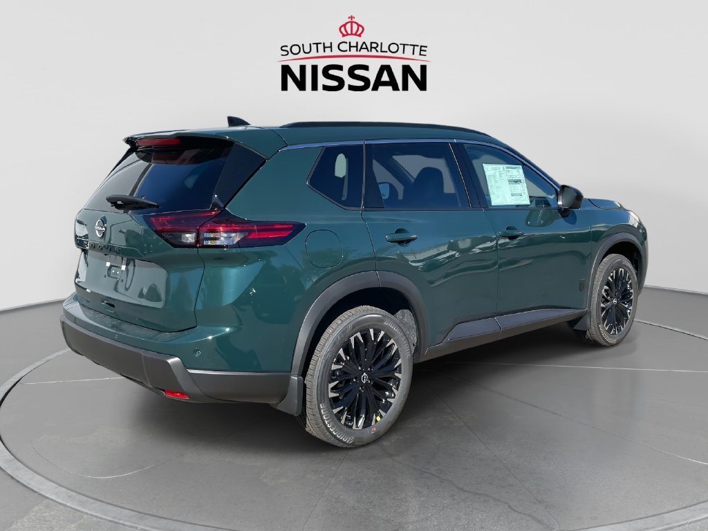 New 2027 Nissan Rogue Dark Armor FWD image 6