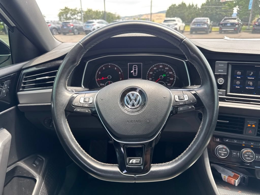 Used 2020 Volkswagen Jetta R-Line FWD image 21