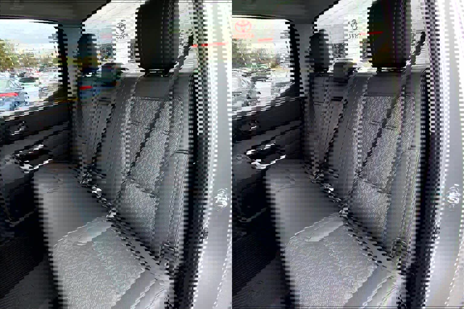 Used 2023 Toyota Tundra Limited image 19