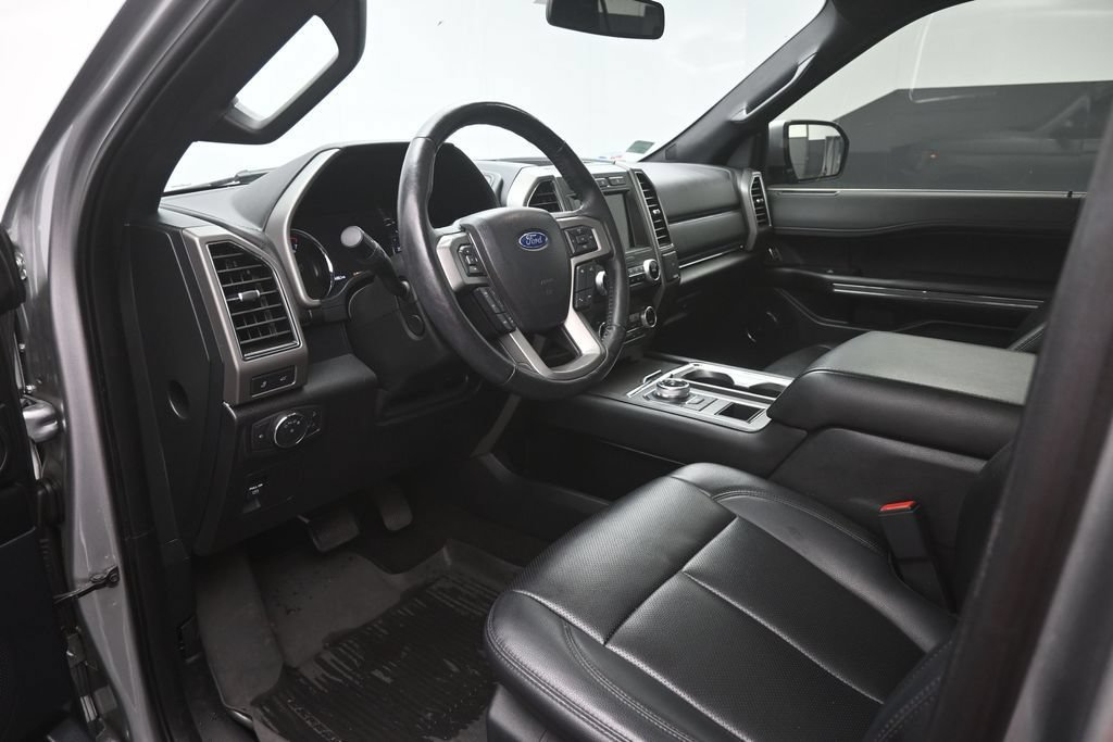 Used 2021 Ford Expedition XLT RWD image 19