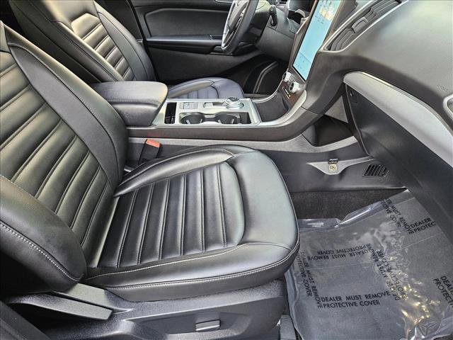 Used 2021 Ford Edge SEL w/ Convenience Package image 19