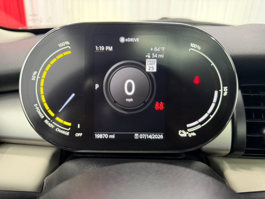 Used 2020 MINI Cooper SE w/ 6.5" Touchscreen Package FWD image 29
