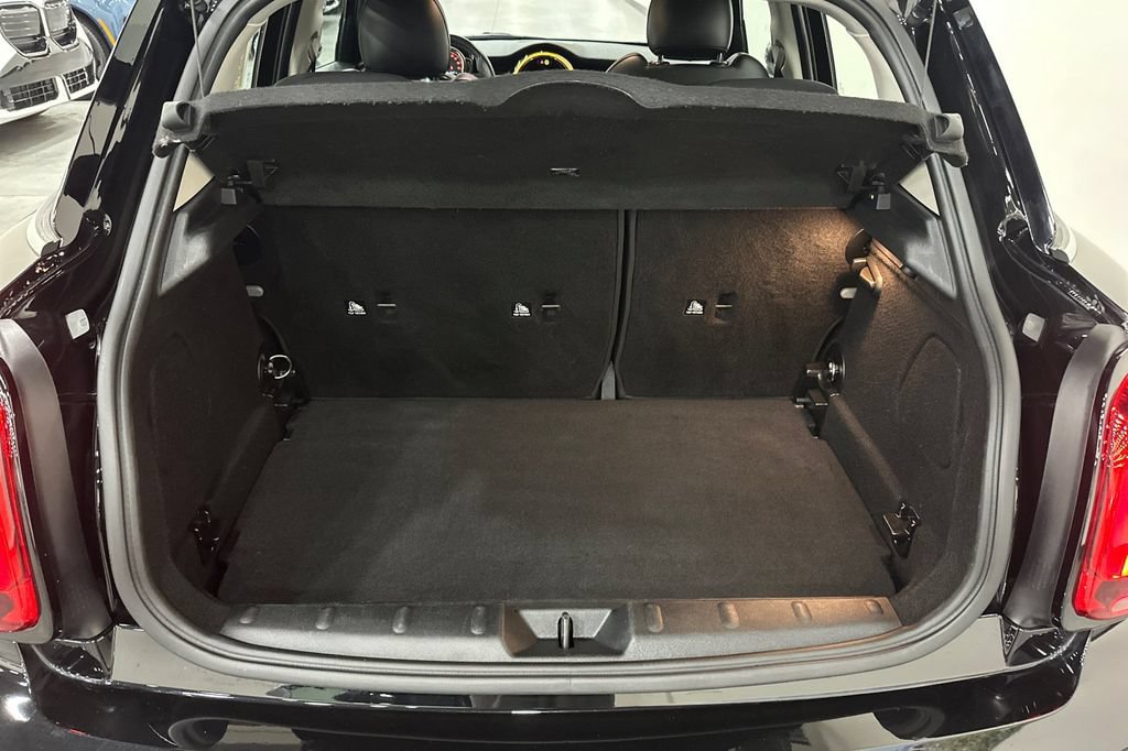 Used 2020 MINI Cooper S w/ Premium Package FWD image 17