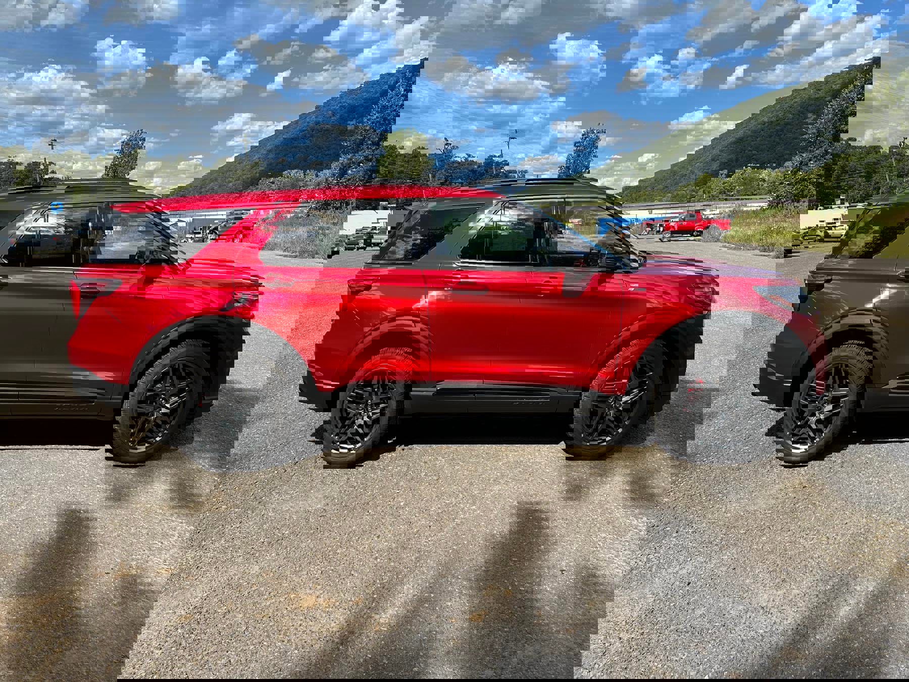 New 2025 Ford Explorer ST-Line w/ Premium Package image 8