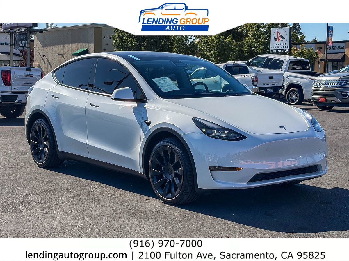 Used 2023 Tesla Model Y Long Range AWD/4WD image 4