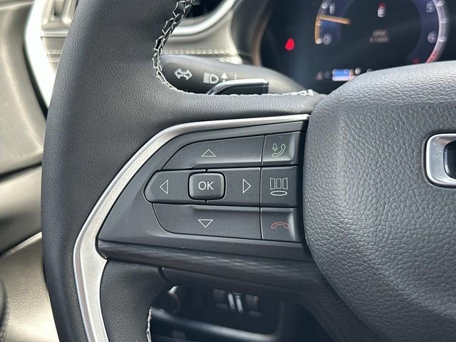 New 2025 Jeep Grand Cherokee Laredo X w/ Luxury Tech Group I image 31