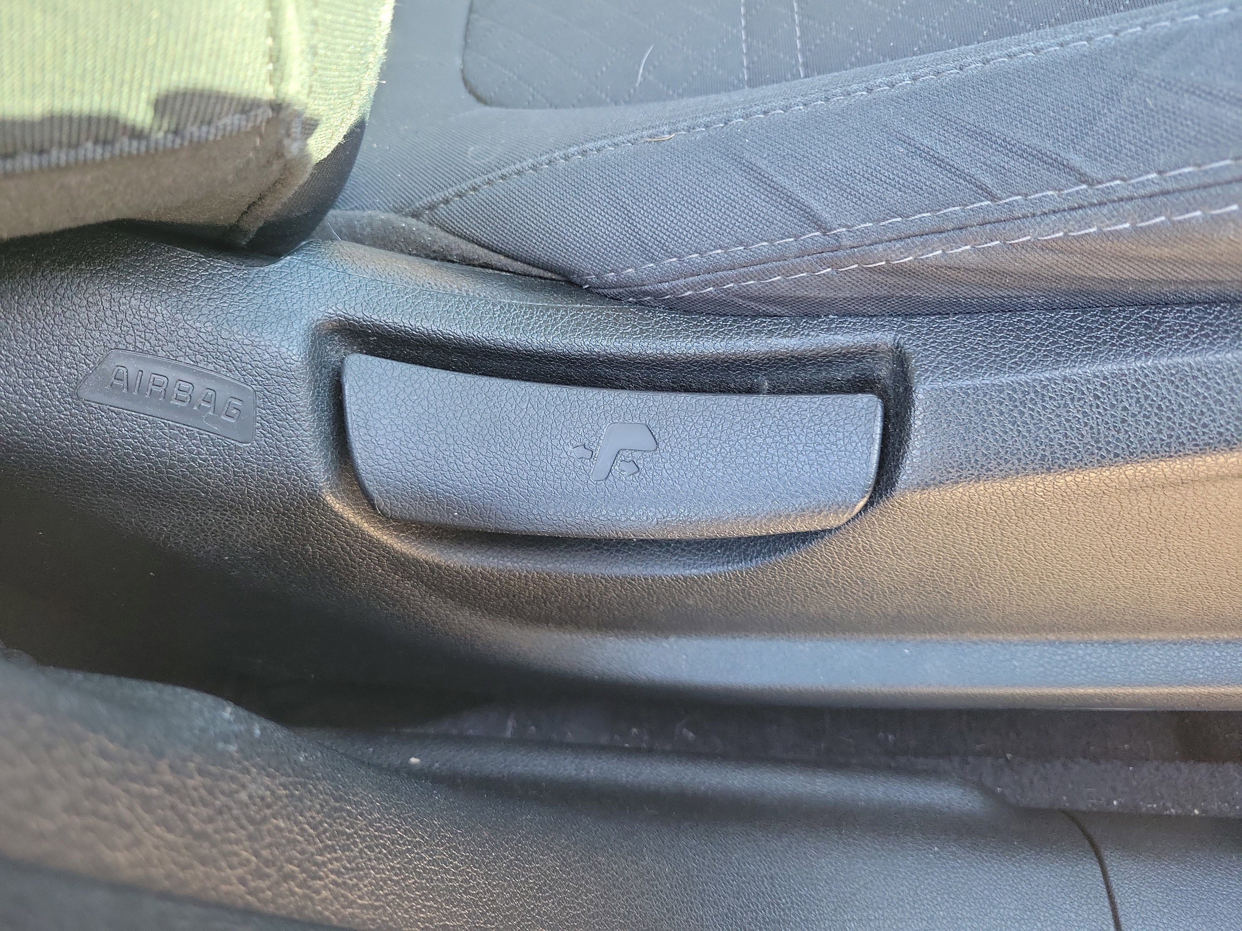 Used 2020 Kia Sorento AWD V6 image 9