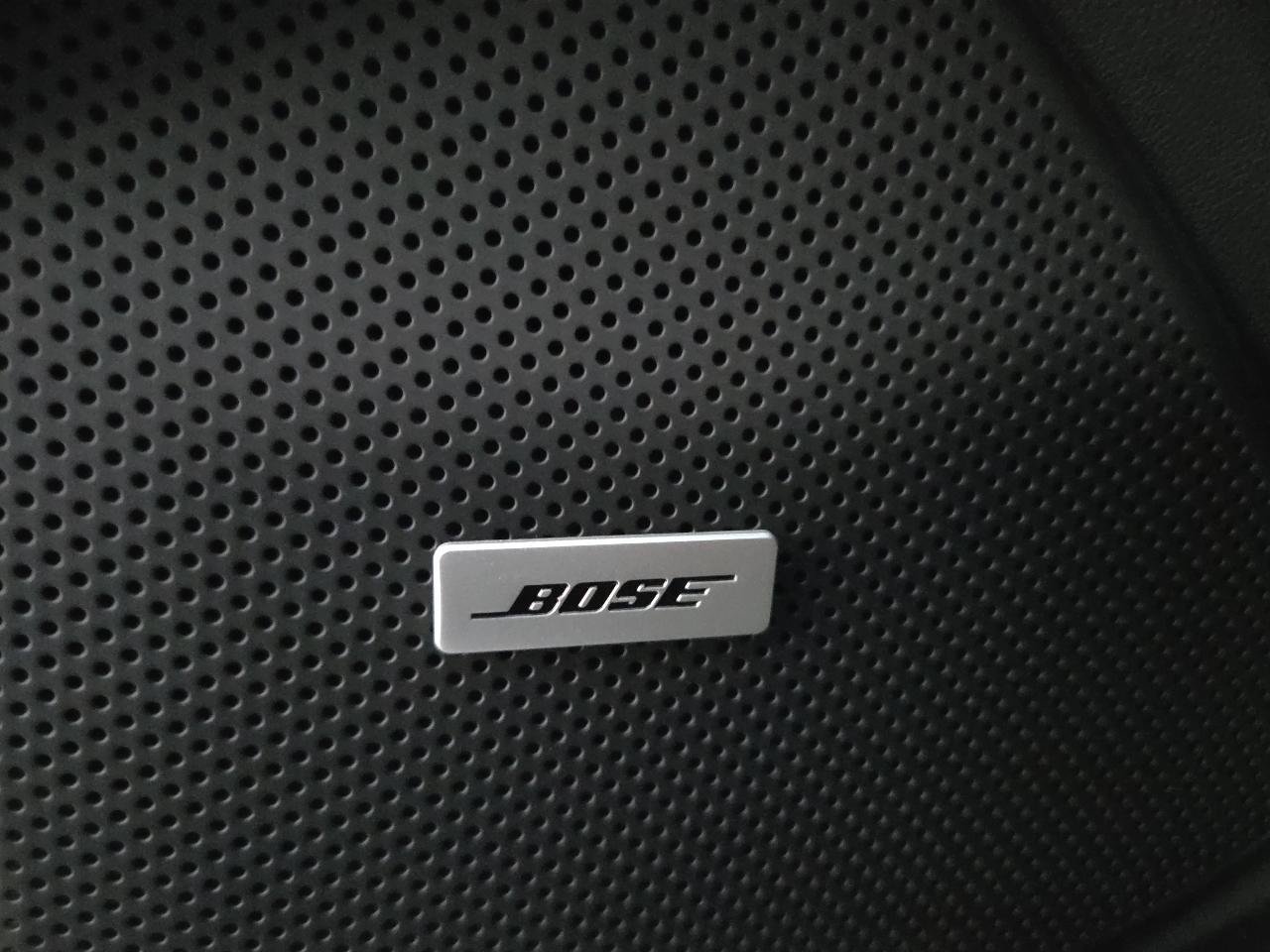 Used 2018 Chevrolet Camaro SS RWD image 27