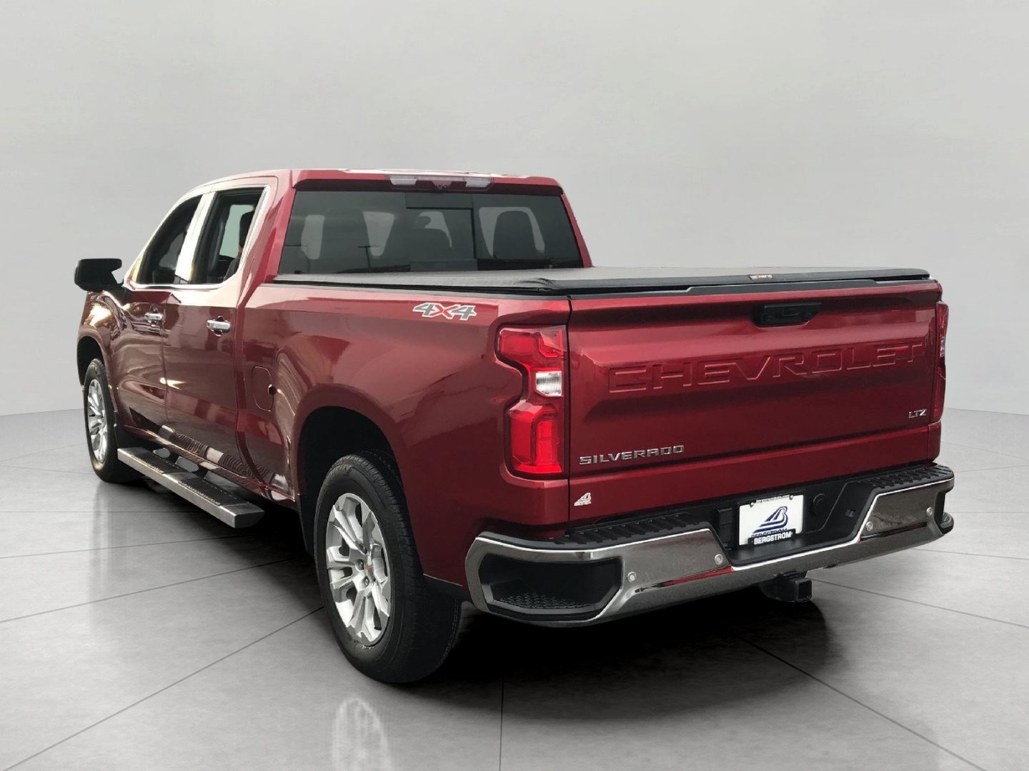 Certified 2023 Chevrolet Silverado 1500 LTZ w/ LTZ Premium Package AWD/4WD image 7