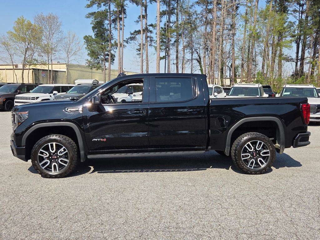 Used 2024 GMC Sierra 1500 AT4 w/ Technology Package image 4