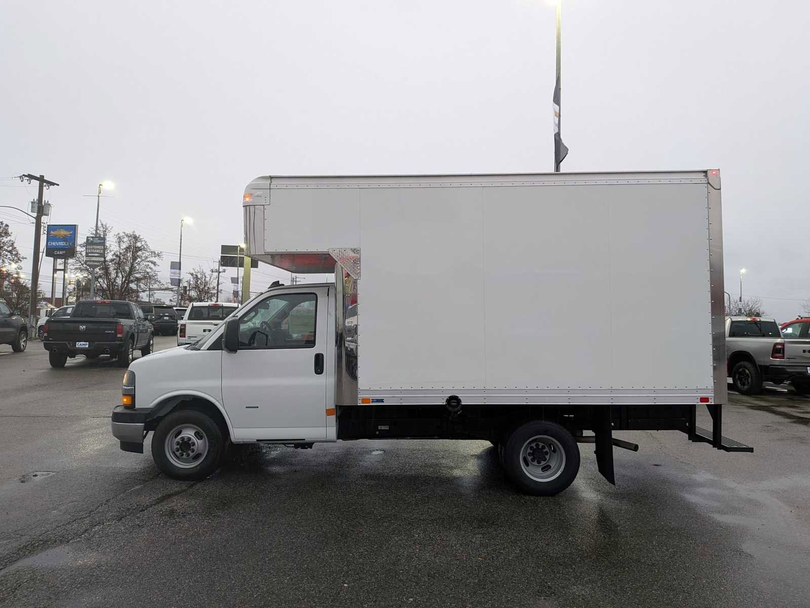 New 2024 Chevrolet Express 3500 w/ Power Convenience Package image 3