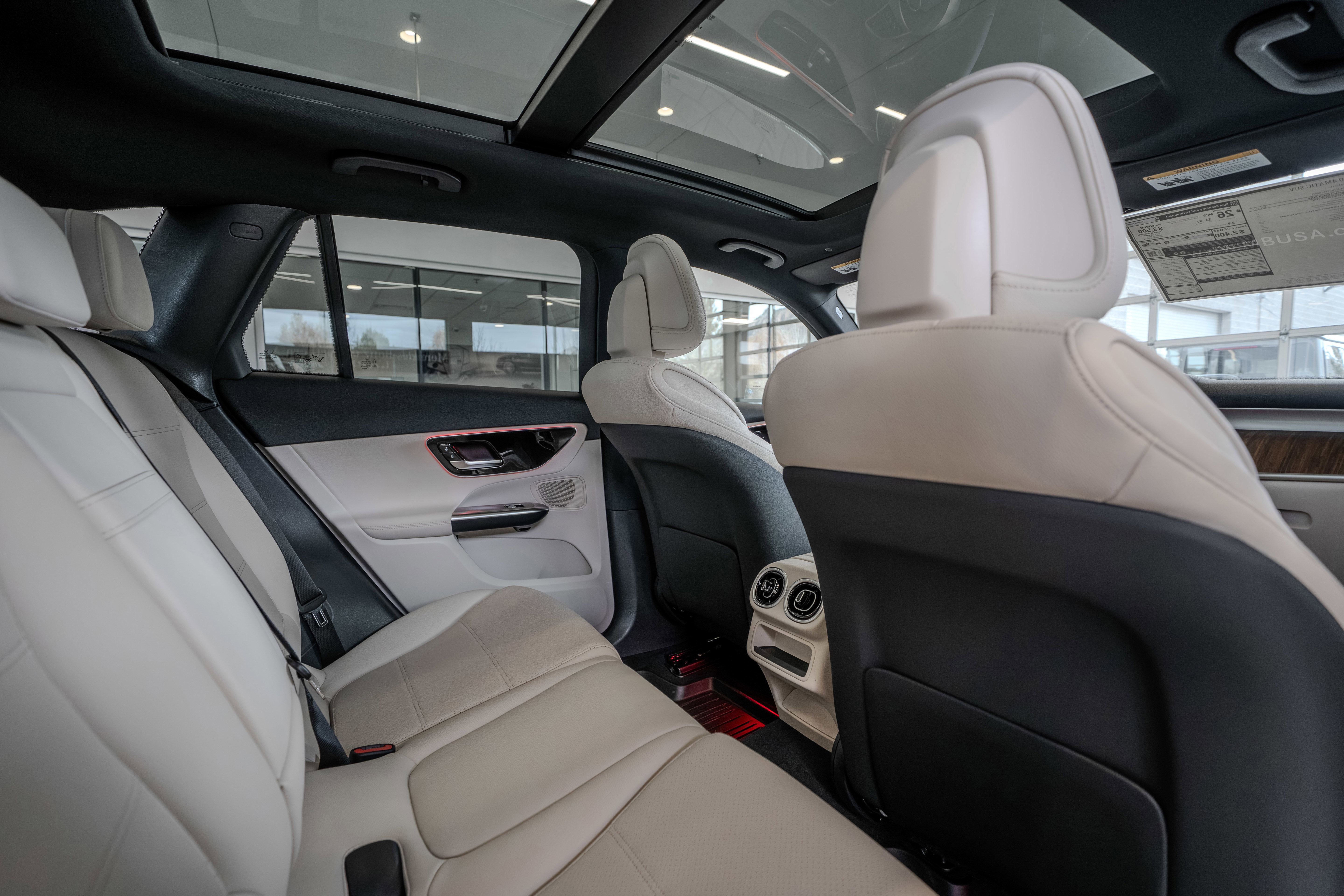 New 2026 Mercedes-Benz GLC 300 4MATIC image 26