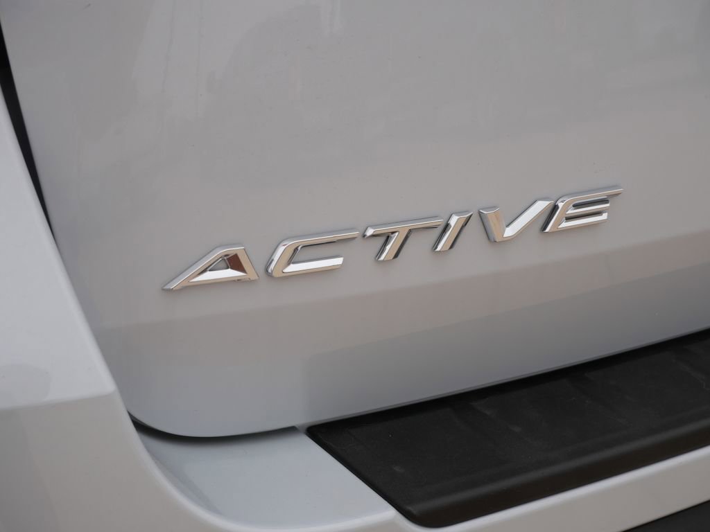 New 2026 Ford Explorer Active RWD image 10