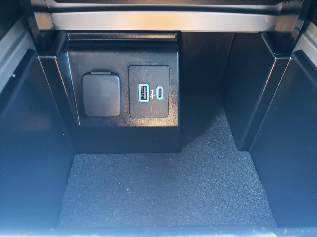 Used 2022 Ford Explorer 4WD image 18