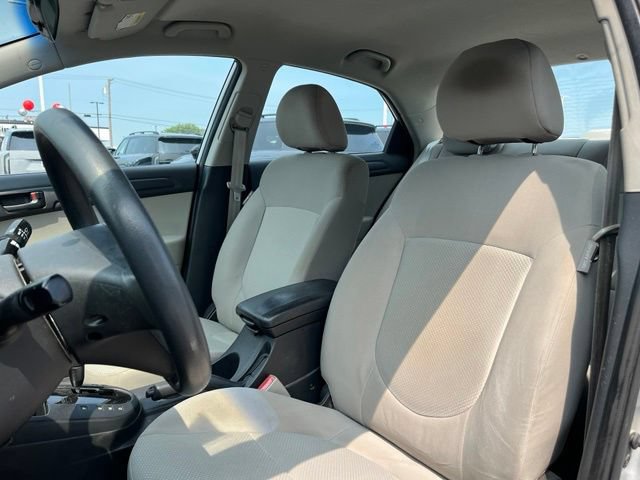 Used 2010 Kia Forte LX w/ Convenience Pkg FWD image 17
