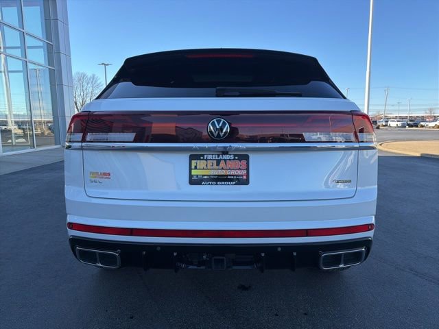 Used 2024 Volkswagen Atlas Cross Sport SEL R-Line image 6
