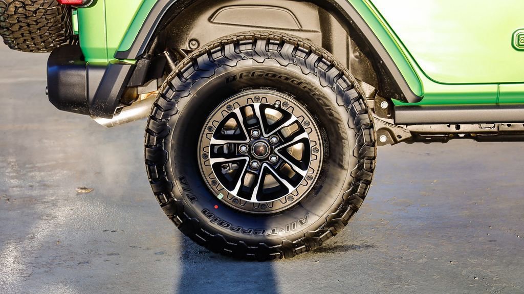 New 2026 Jeep Wrangler Unlimited Rubicon image 12