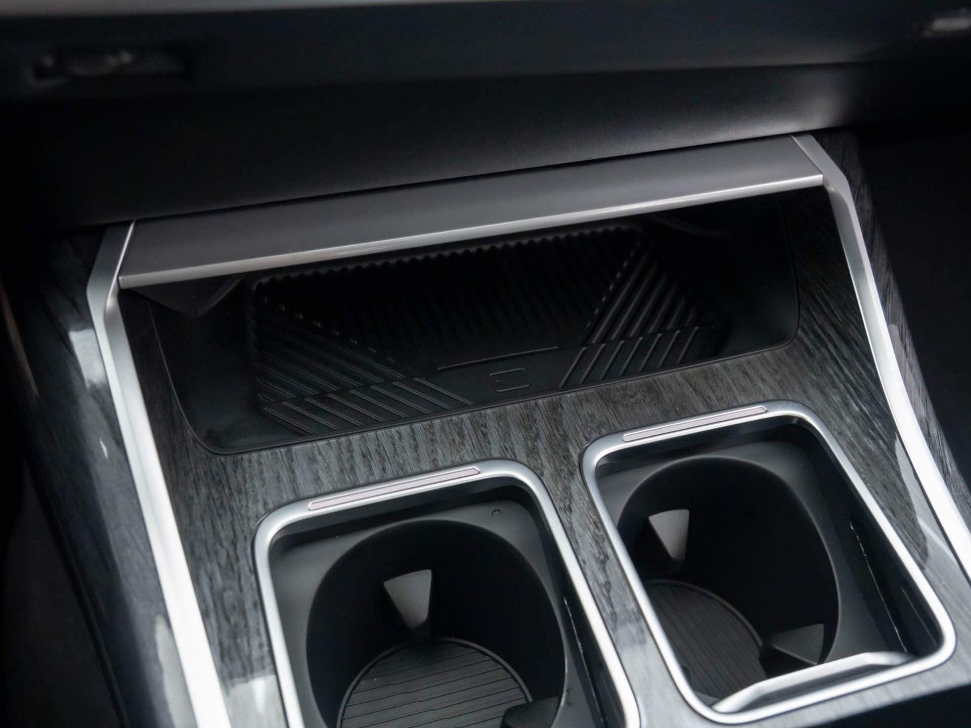 Used 2025 BMW 760i xDrive image 24