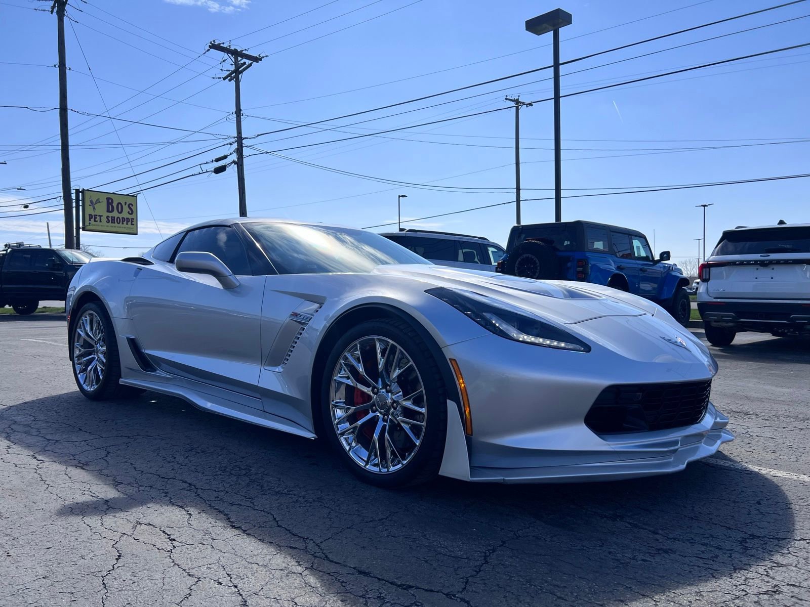 Used 2016 Chevrolet Corvette Z06 w/ 3LZ Preferred Equipment Group RWD image 11