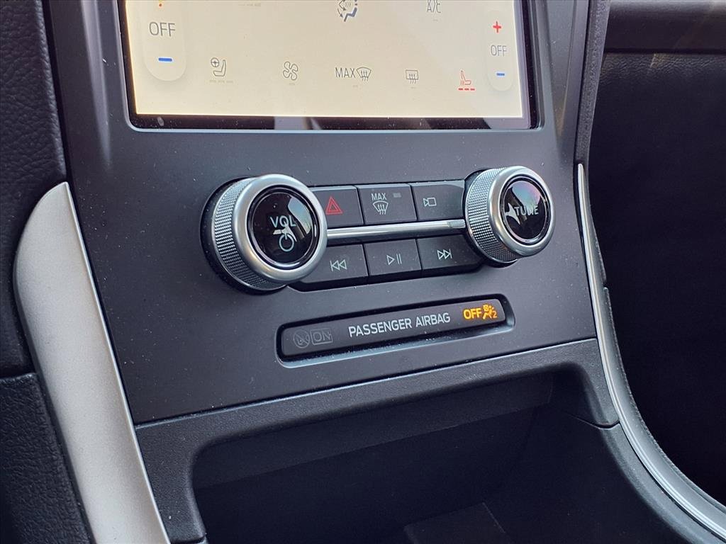 Used 2023 Ford Edge SEL w/ Convenience Package image 12