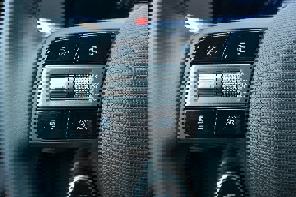 New 2026 Hyundai Ioniq 5 SE image 16