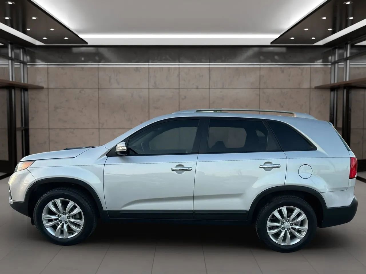 Used 2011 Kia Sorento LX w/ Convenience Pkg FWD image 3