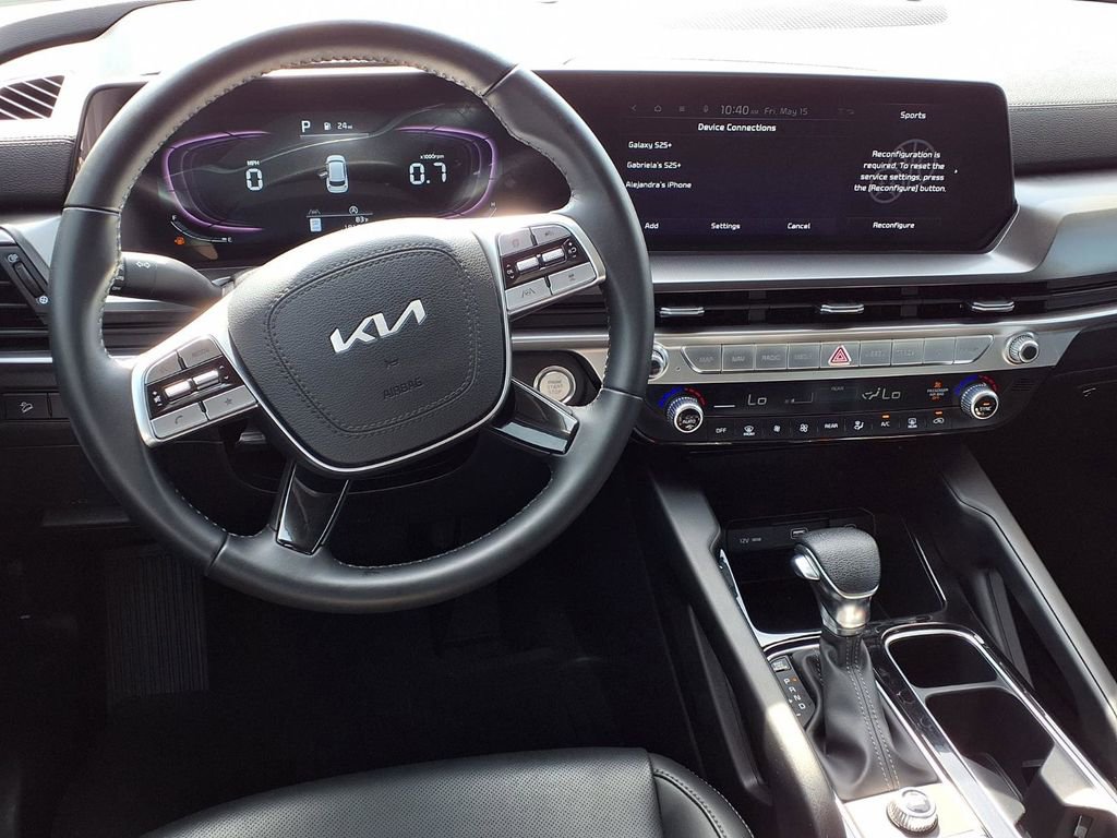 Used 2024 Kia Telluride LX FWD image 13